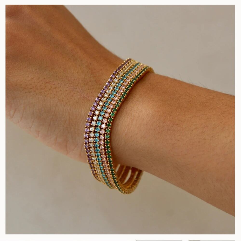 LISA GOZLAN THE CLASSIC 2MM TENNIS BRACELET GOLD AQUA